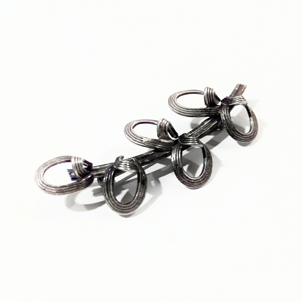 Vintage Beau Sterling Silver Modernist Ribbon Brooch